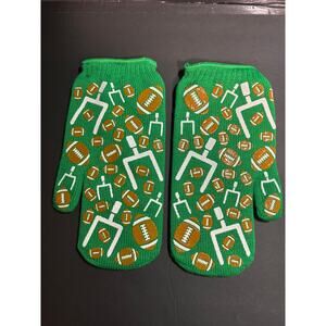 TARA TESHER TEMPTATIONS FOOTBALL OUTDOOR FLAME RESISTANT OVEN GRILL MITTS NWTS